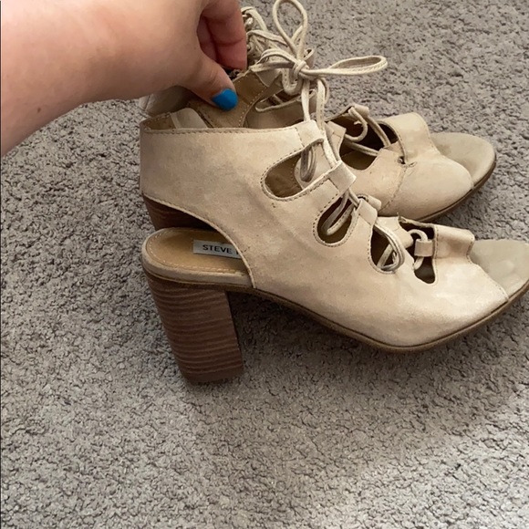 Steve Madden heels - Picture 3 of 7